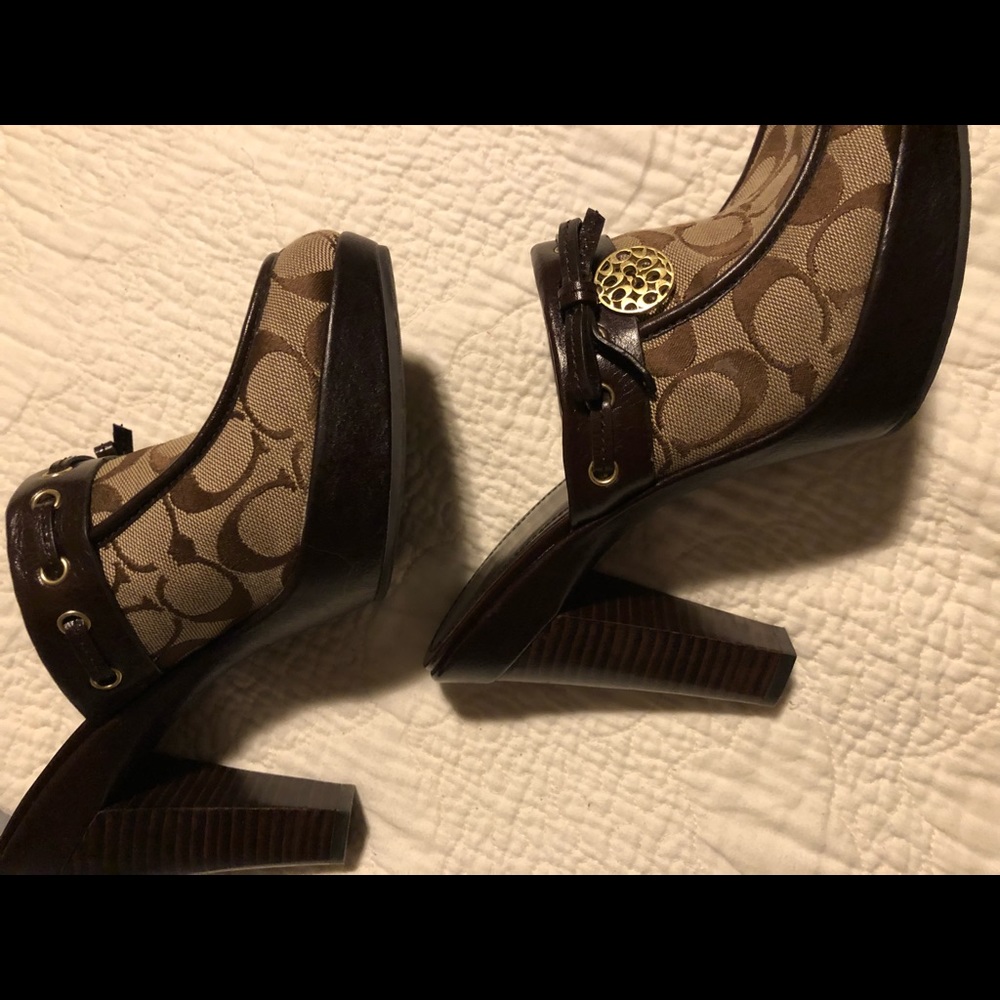 Authentic Coach clogs - Picture 6 of 8